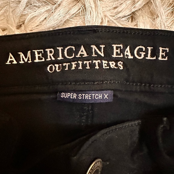American Eagle Black distressed Denim Jeans - Picture 3 of 4